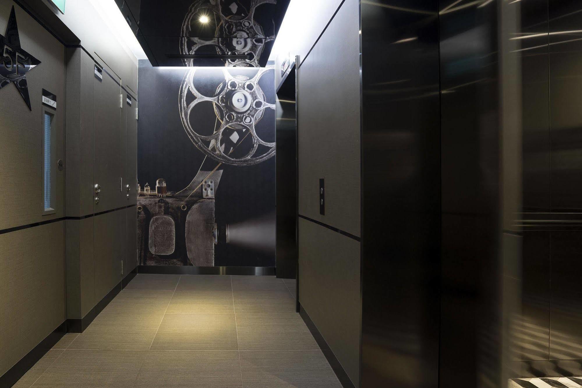Hotel 81 Premier Hollywood Szingapúr Kültér fotó